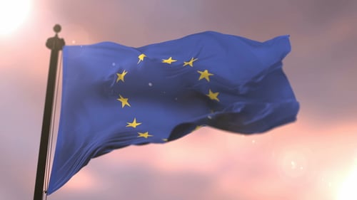 Flagge Europas bei Sonnenuntergang