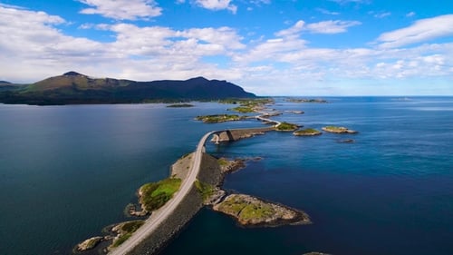 Atlantic Ocean Road Noruega