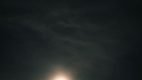 Aufgehender Vollmond