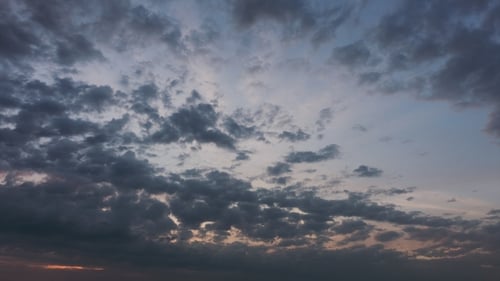 Sonnenaufgang in Pastelltönen, kein Flackern, keine Vögel