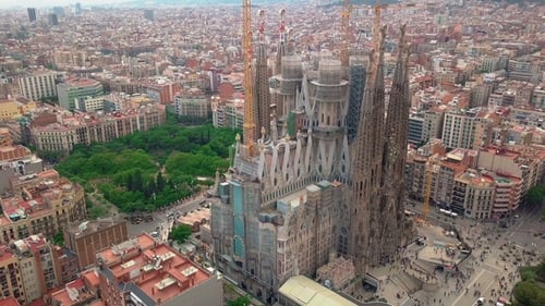 Aerial View La Sagrada Familia - the Impressive Cathedral Designed By Gaudi