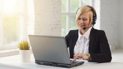 Call Center Operator