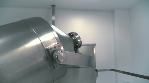 Modern Pharmaceutical Equipment in the Laboratory