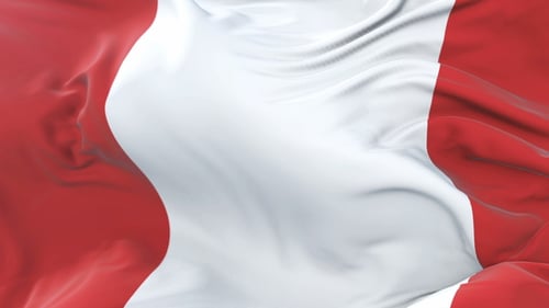 Flagge Perus weht im Wind