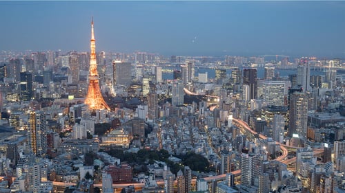 Tokyo, Japan, Timelapse - Tokyo's skyline from day to night from the Mori Museum