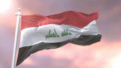 Drapeau de l'Irak au coucher du soleil