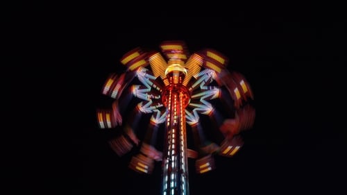 Carousel Roundabout, Swinging Turning Around