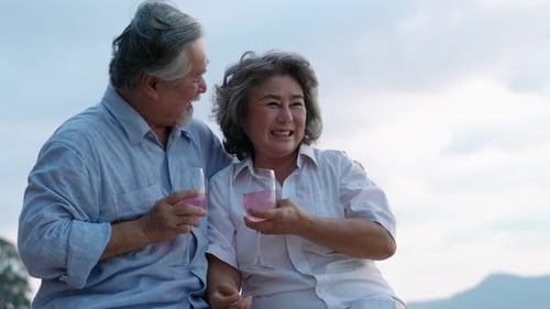 Senior anniversary married