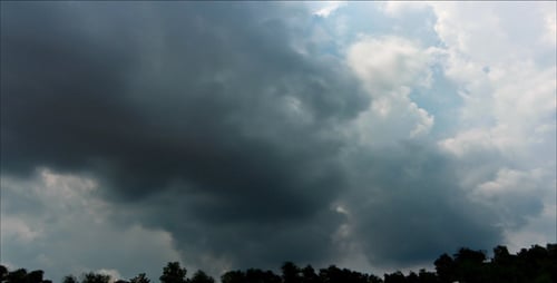 Laps de temps Nuage Tropical - Une pluie lointaine