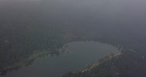Dia de neblina Lago Bolu Gölcük - Parque Nacional Gölcük 8