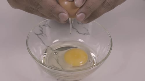 Romper huevos