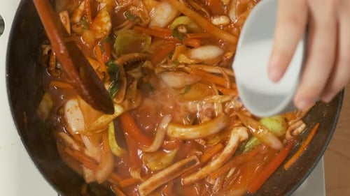 Stir-Fried Squid and Vegetables in Spicy Sauce