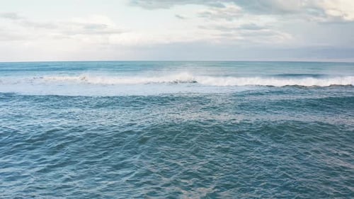 Strong Sea Waves