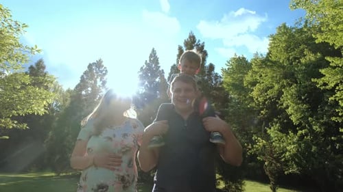 Famille de famille heureuse