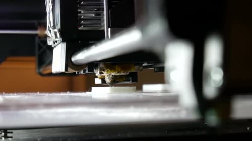 Moderner 3D-Drucker funktioniert
