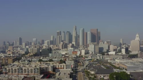 AERIAL: Towards Downtown Los Angeles with Constructions and Cars,traffic, Daylight
