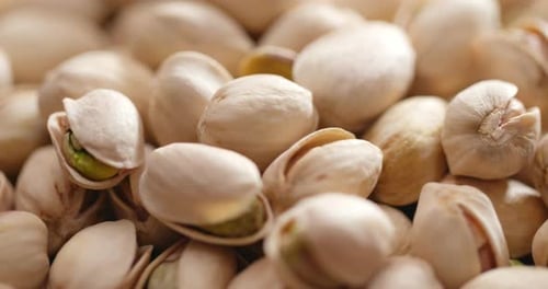 Roasted pistachios