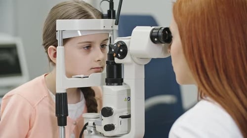 Pediatric Biomicroscopic Eye Exam