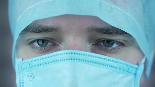 The Doctor Informs The Patient's Death
