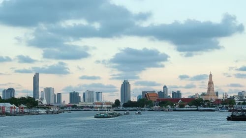 4K Time lapse, Boat traffic in the Chao Phraya River in the city center