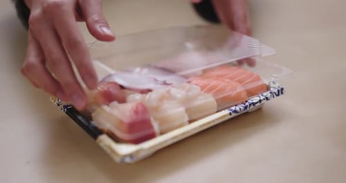 Japanese Sushi box, open the plastic box