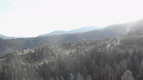 Montagnes au coucher du