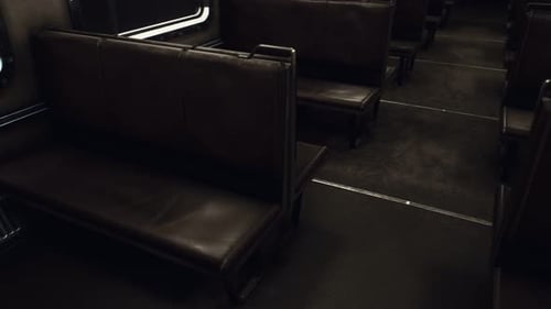 Intérieur de l'ancien train électrique soviétique