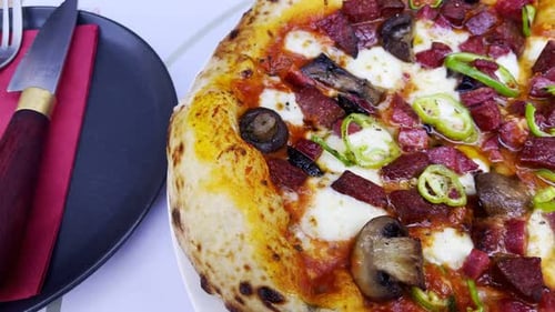 Delicious Italian Food Pizza 1