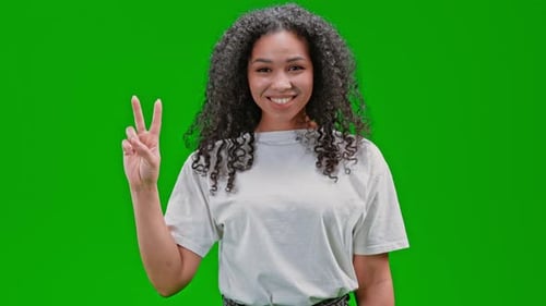 Green Screen Young Lady Shows Count Down