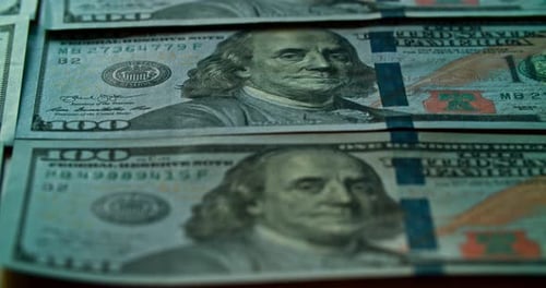 Makro viele 100 US-Dollar-Scheine. Bargeld-Banknoten.