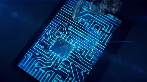 Robotische Hand, die digitalen Bildschirm 2 berührt