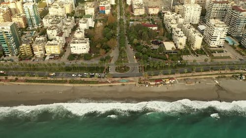 Ciudad de Mahmutlar en Alanya Aerial
