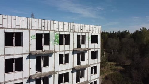 Old city houses without people