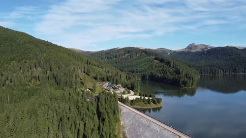 Beautiful Landscape ,Mountain,Nature,Grass,Lake