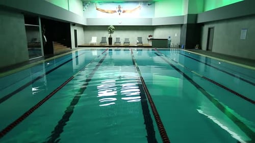 Luxuriöser Swimmingpool