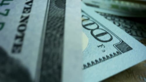 Amerikanische Einhundert-Dollar-Banknoten. Stapel nationaler Papierwährung der USA