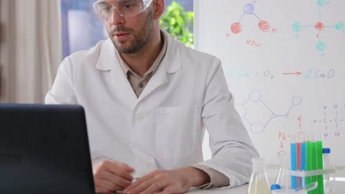 Science Researcher Explaining Chemistry Online