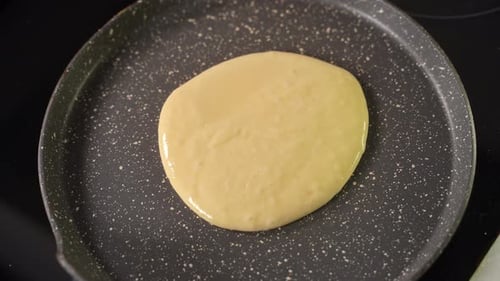 Making Delicious Pancakes in a Frying Pan