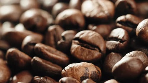 Geröstete Kaffeebohnen Nahaufnahme