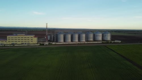 Getreideaufzug
