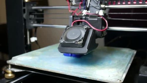 3D-Drucker druckt Kunststoffprodukt