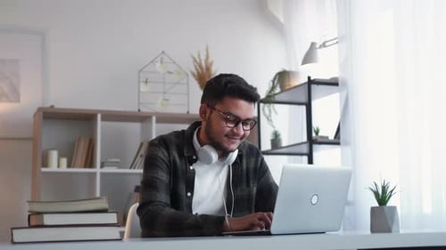 Online Communication Freelance Work Man Laptop