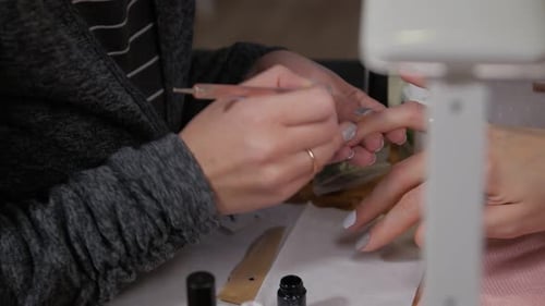 Drawing On Nails