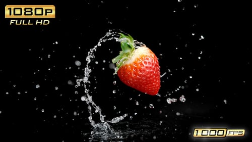 Agua para salpicar fresas