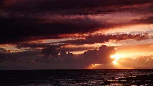 Sonnenuntergang über dem Meer