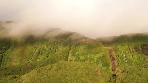 Vista aérea de lindas paisagens vibrantes