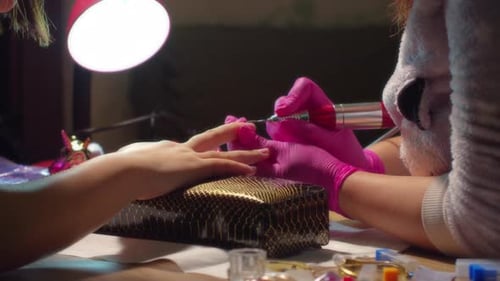 Nail Salon