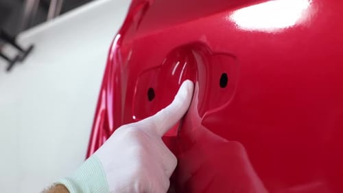Car Changing Color with Vinyl Wrap