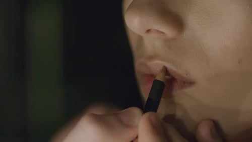 Applying Lip Liner Pencil