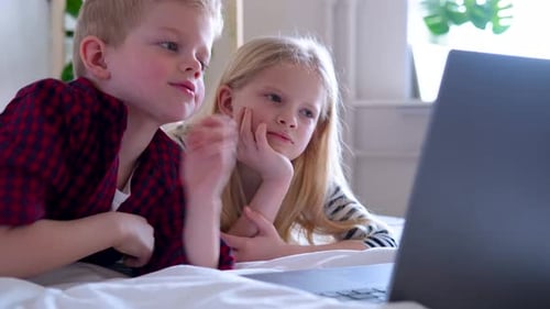 Distance Learning Online Education